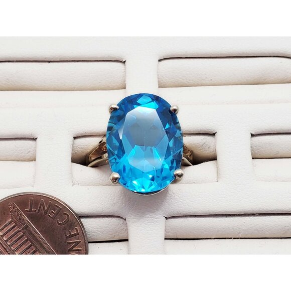 Big 11.67 ctw Oval Blue Natural Topaz Solitaire Ring 14k Gold Size 5.75 - Picture 5 of 7